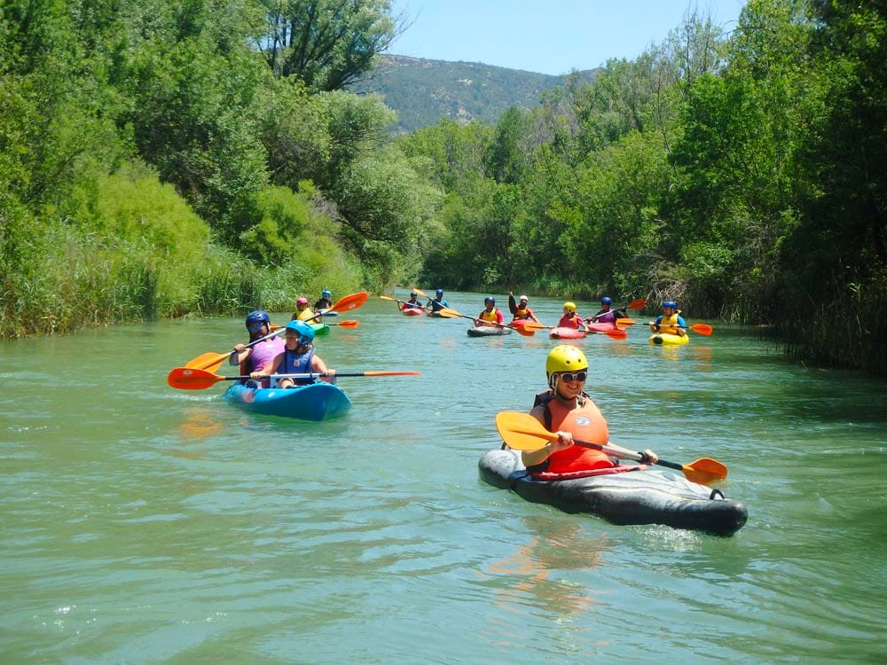 Aventura Total en el Tajo: Kayak, Picnic y Estrellas en un Fin de Semana Épico